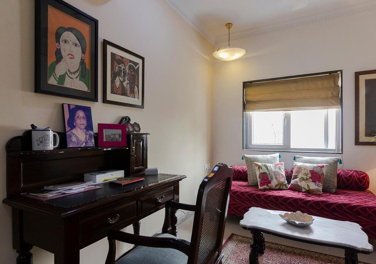 Neelam Bed & Breakfast Kolkata Exterior photo