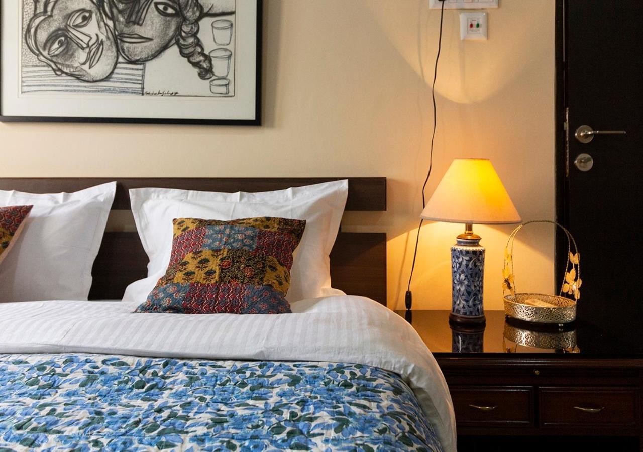 Neelam Bed & Breakfast Kolkata Exterior photo