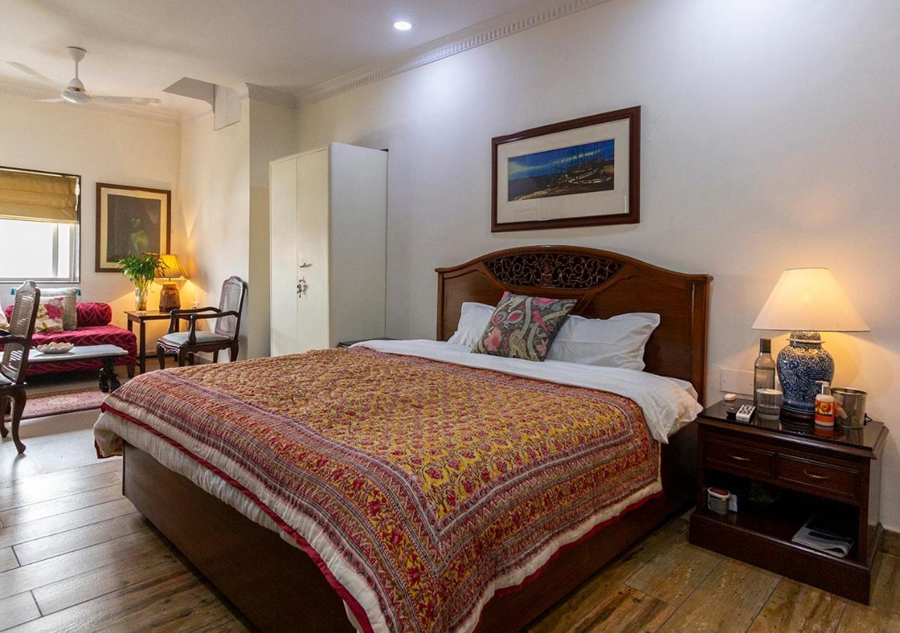Neelam Bed & Breakfast Kolkata Exterior photo