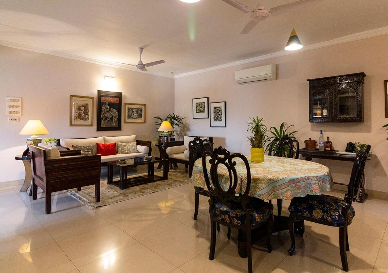 Neelam Bed & Breakfast Kolkata Exterior photo